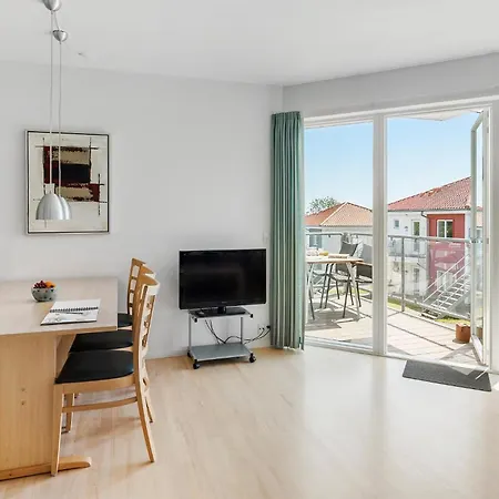 Sopark Lejl, 30 Apartment *