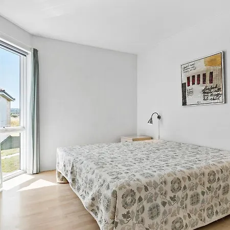 Sopark Lejl, 30 * Gudhjem