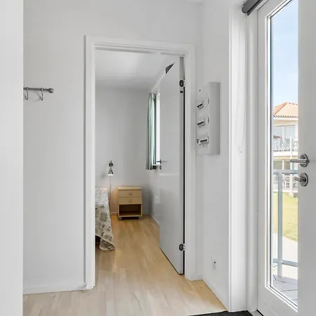 Sopark Lejl 30 Apartman *
